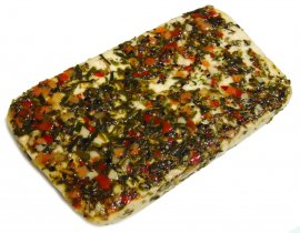 Käse zum Grillen kaufen – Ziegenkäse mit Kräutern Käse zum Grillen kaufen – Ziegenkäse mit Kräutern